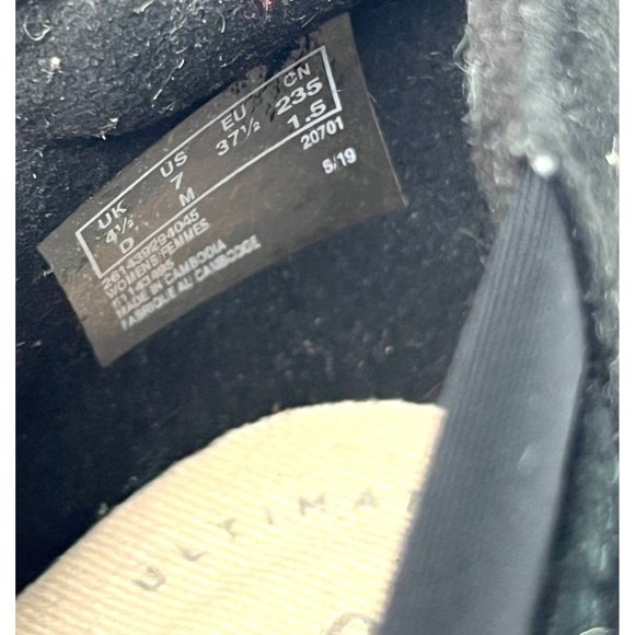 Clark's Chartli Fame Suede Ultimate Comfort Collection Slip On Shoes, Women's 7M - Picture 8 of 9